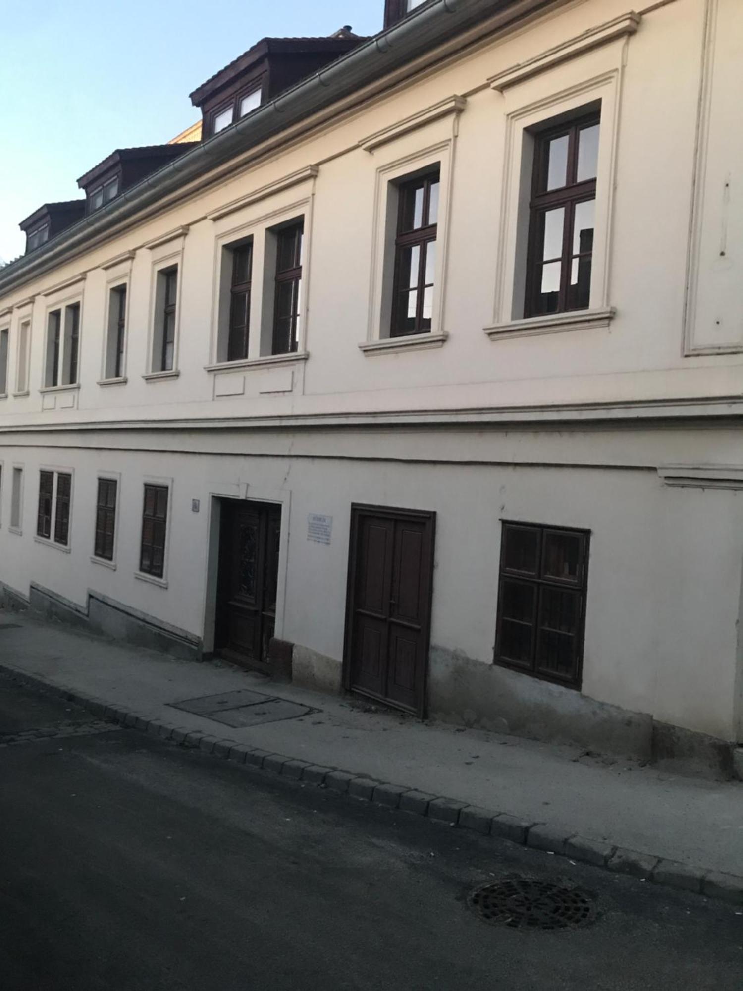 Sziklai Apartman Veszprem Exterior photo
